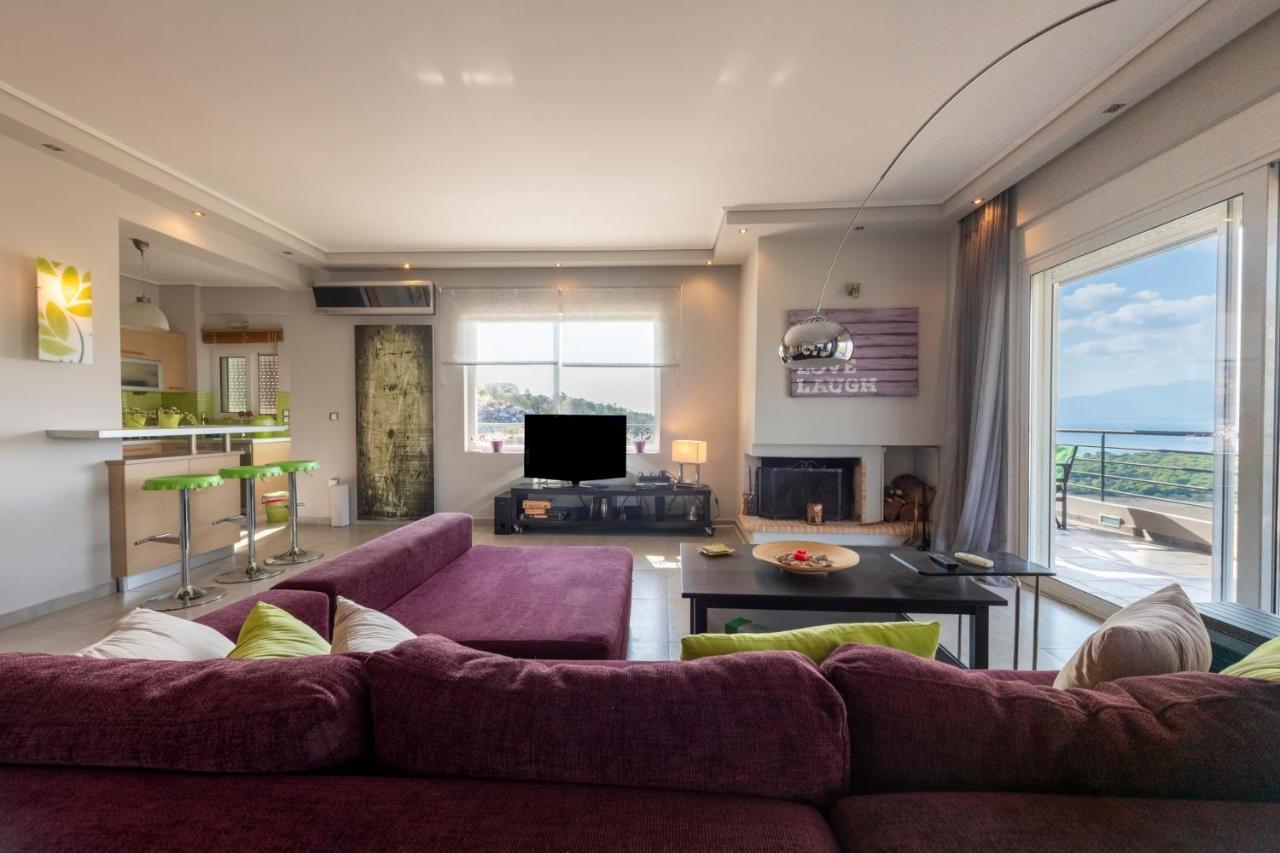 סכיניאס Harmony Maisonette מראה חיצוני תמונה