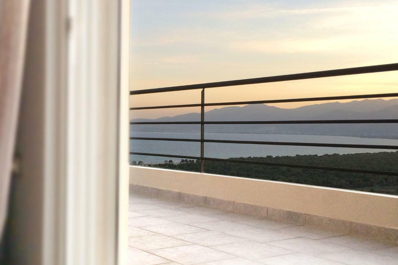 סכיניאס Harmony Maisonette מראה חיצוני תמונה